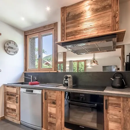 Le Chardonnet Apartment *